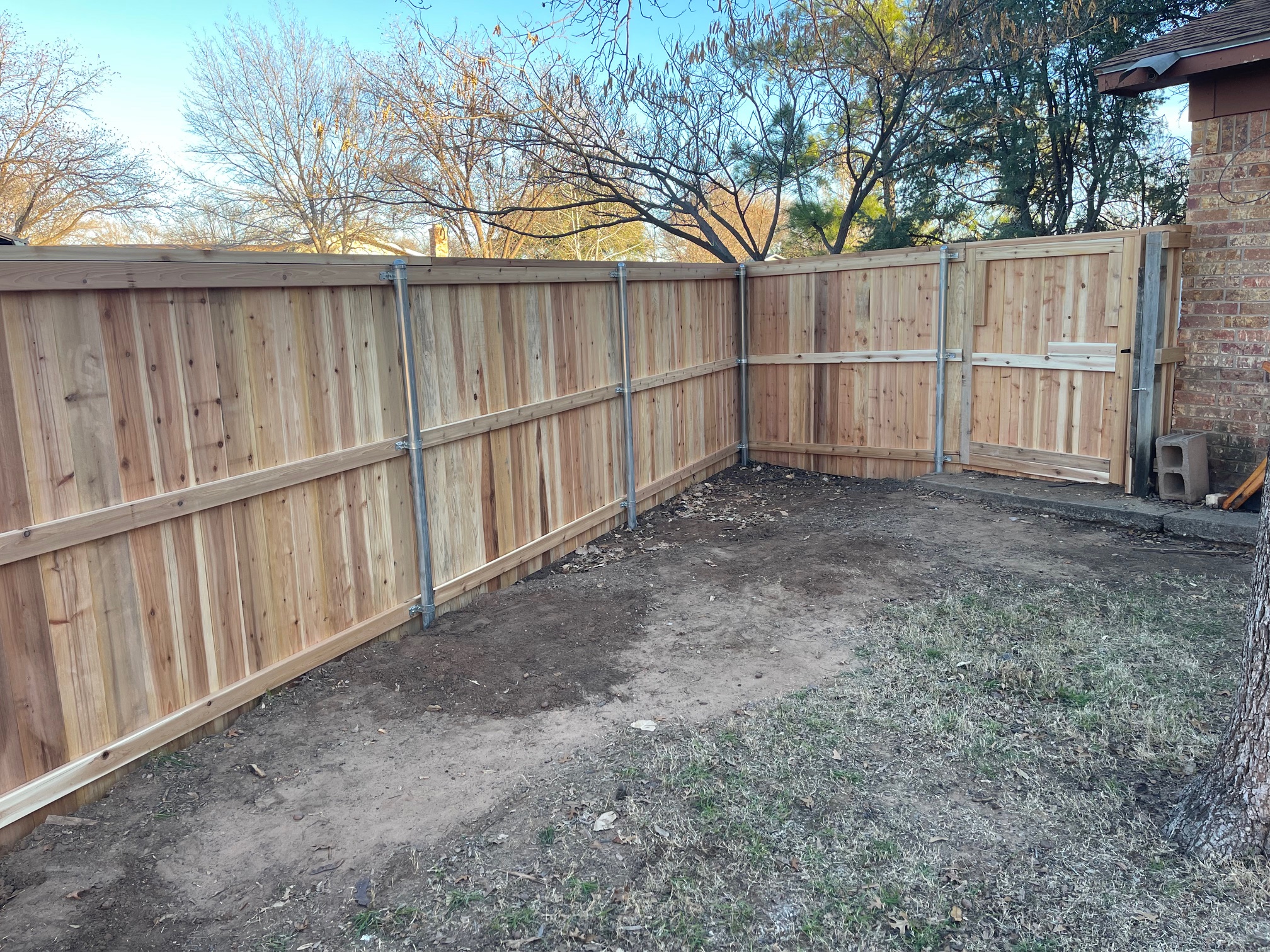 7-ft cedar fence